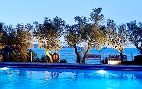 Doukas Hotel Apartment